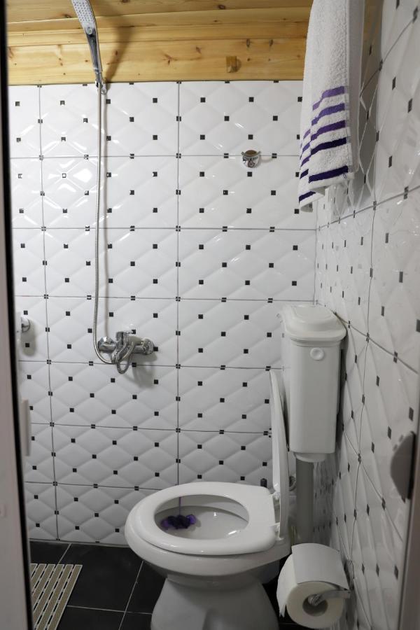 Guest House Maria - Berat Castle Екстериор снимка