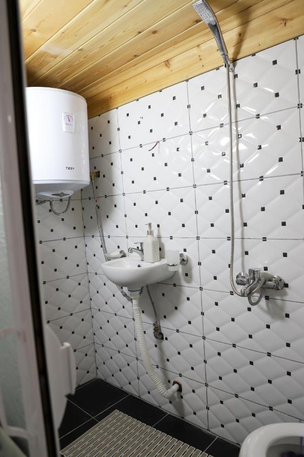 Guest House Maria - Berat Castle Екстериор снимка